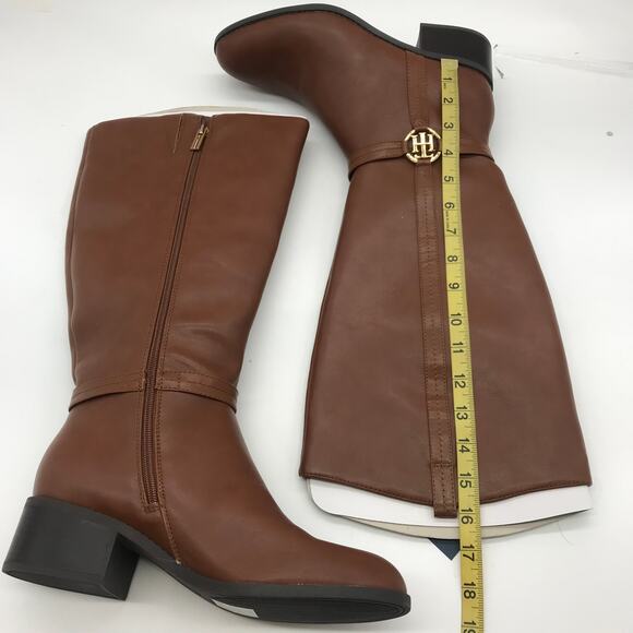 Tommy Hilfiger Womens Diwan2 Riding Boots Brown Block Heel Side Zip 9.5 M New - Picture 7 of 12